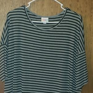 Lularoe xl gray and black top